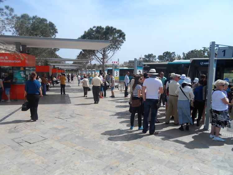  Malta Bus & Tallinja – Günstig durch die Insel